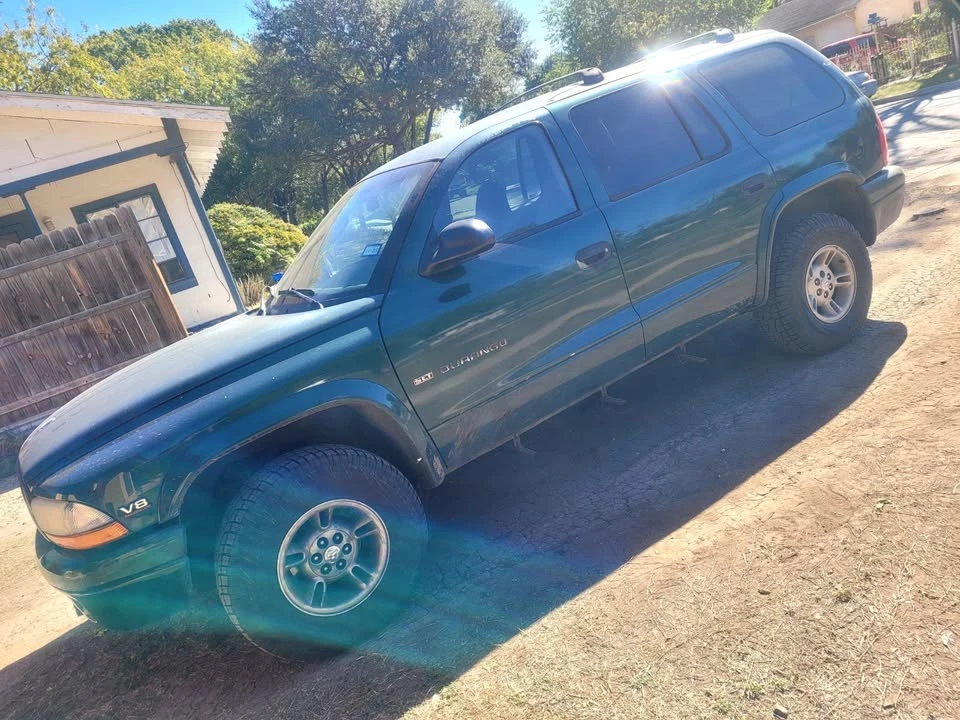 1998 Dodge Durango 1st Gen - Image 2 of 3