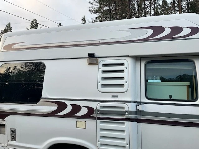 1998 Dodge Ram Van - Image 17 of 19