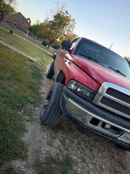 1998 Dodge Ram 2nd Gen - Image 2 of 9