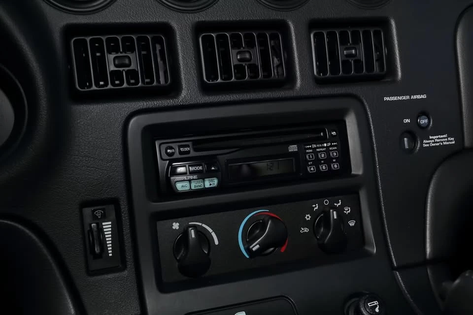 1998 Dodge Viper 2nd Gen - Image 15 of 20