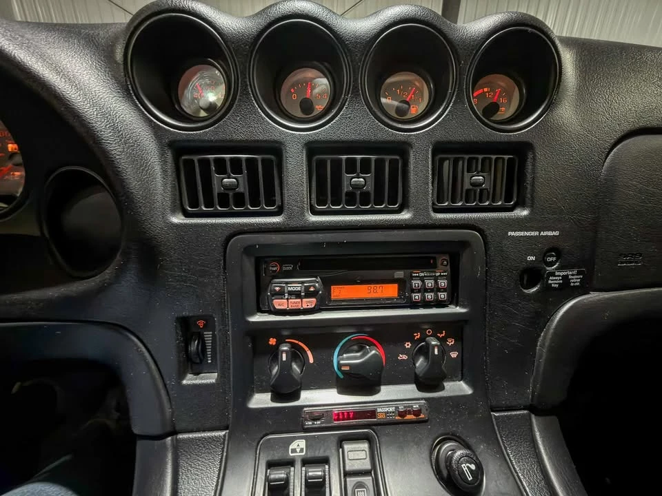 1998 Dodge Viper GTS 2nd Gen - Image 14 of 20