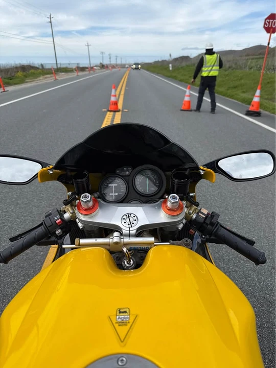 1998 Ducati 748 - Image 2 of 3