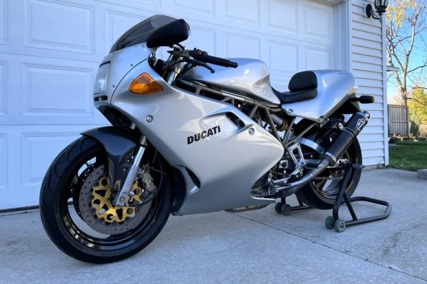 1998 Ducati 750 & 800 & 900 & 1000 - Image 3 of 7