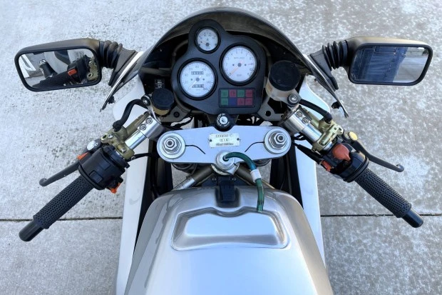 1998 Ducati 750 & 800 & 900 & 1000 - Image 4 of 7