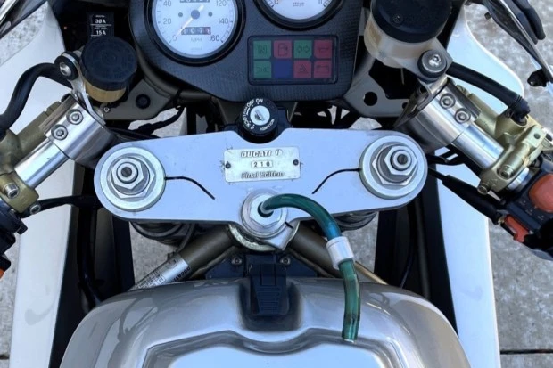 1998 Ducati 750 & 800 & 900 & 1000 - Image 5 of 7