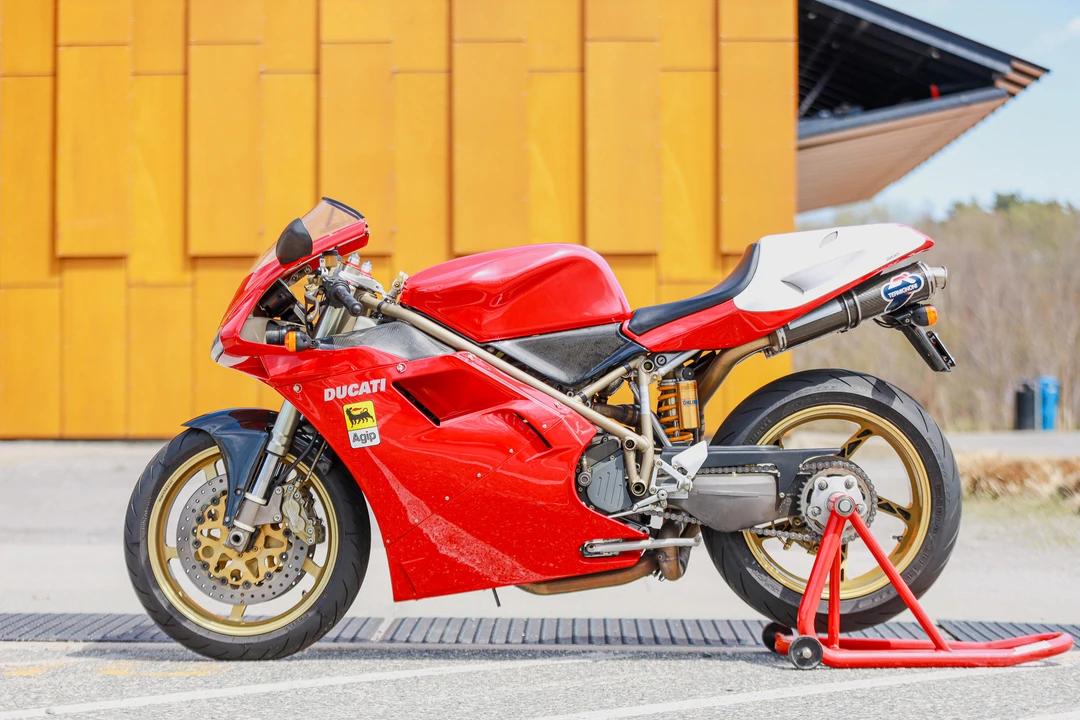 1998 Ducati 916 - Image 11 of 31