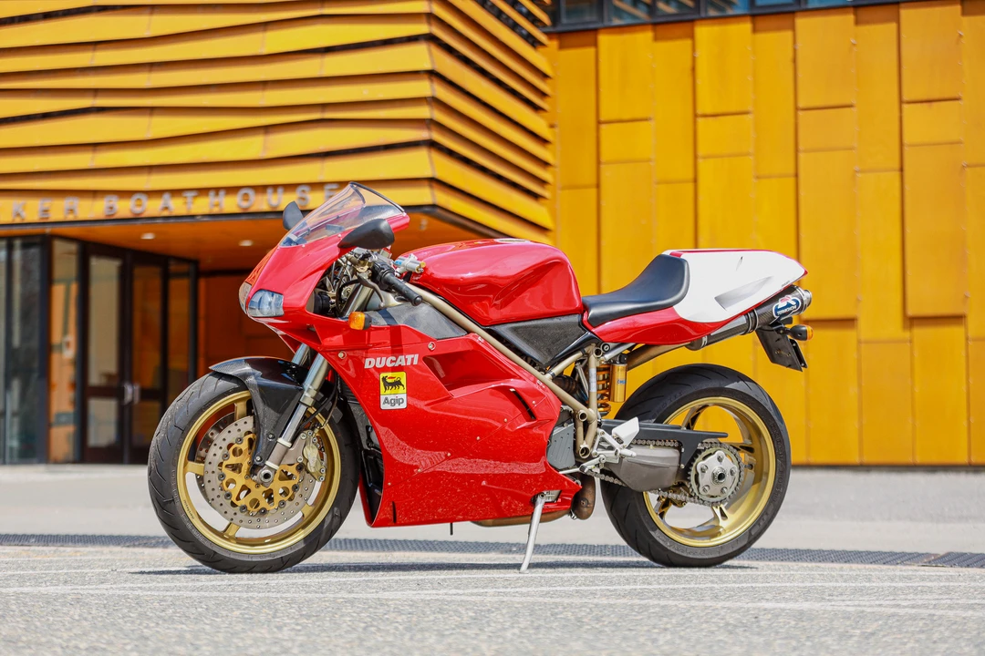 1998 Ducati 916 - Image 13 of 31