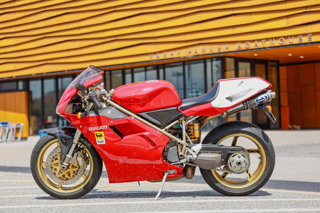 1998 Ducati 916 - Image 14 of 31
