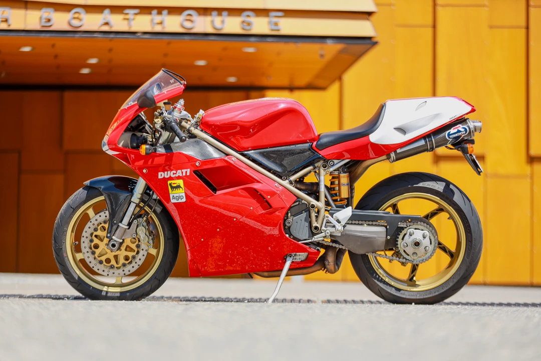 1998 Ducati 916 - Image 16 of 31