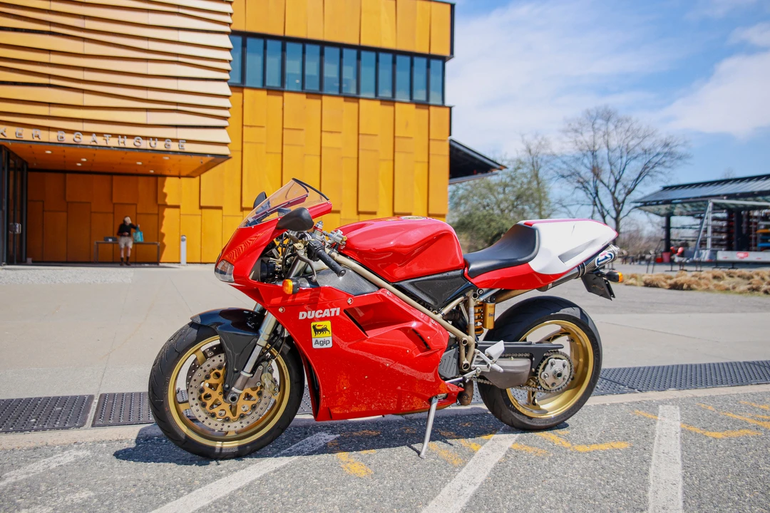 1998 Ducati 916 - Image 19 of 31