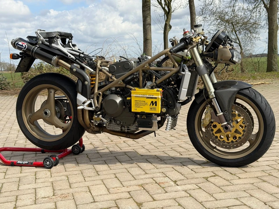 1998 Ducati 916 - Image 17 of 30