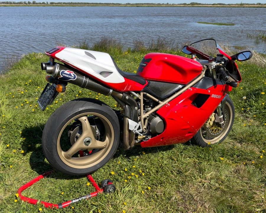 1998 Ducati 916 - Image 8 of 30