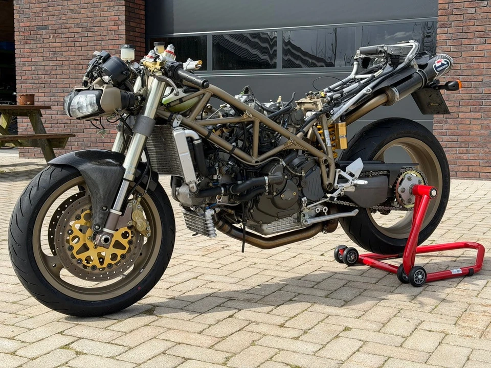 1998 Ducati 916 - Image 18 of 30
