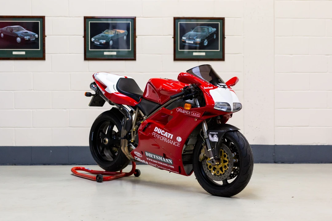 1998 Ducati 916 - Image 23 of 31