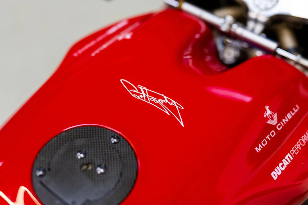 1998 Ducati 916 - Image 24 of 31