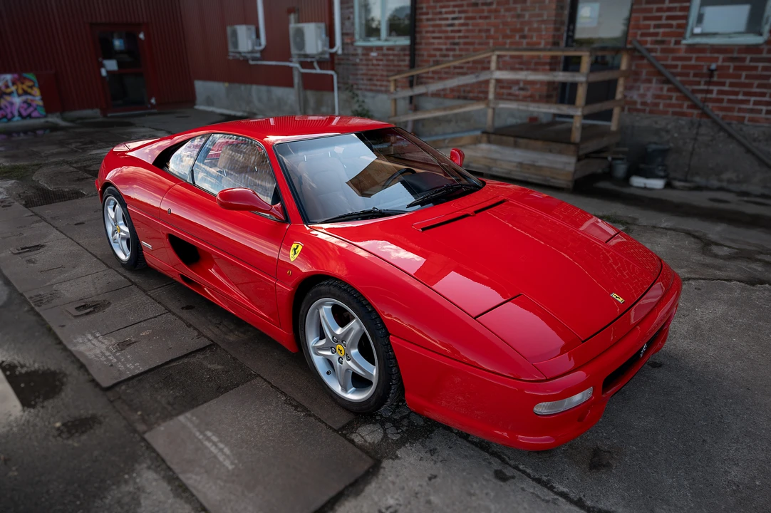 1998 Ferrari F355 Berlinetta - Image 13 of 31