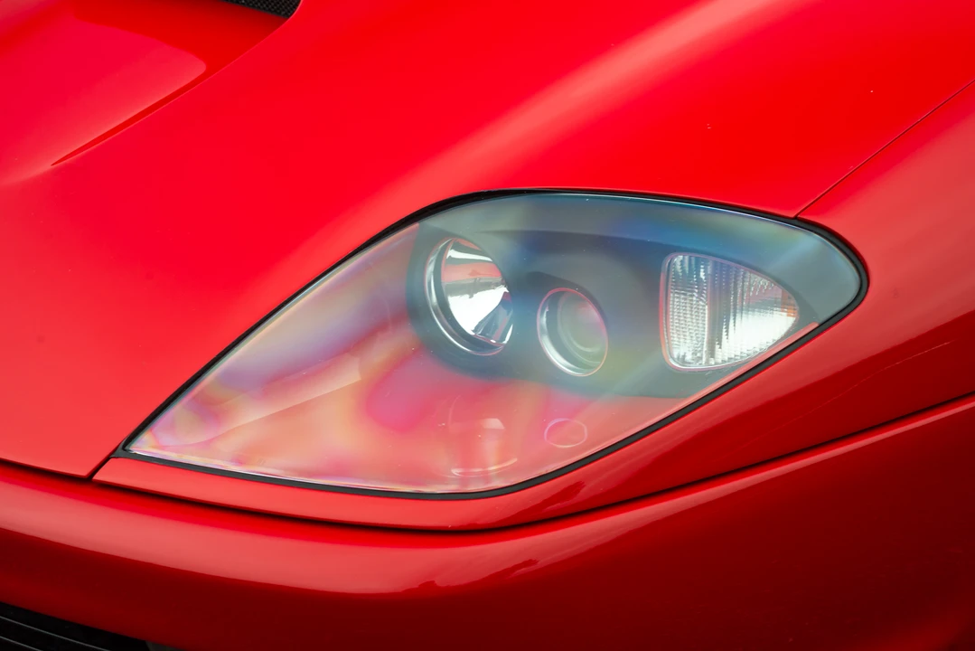 1998 Ferrari 550 Maranello - Image 10 of 31