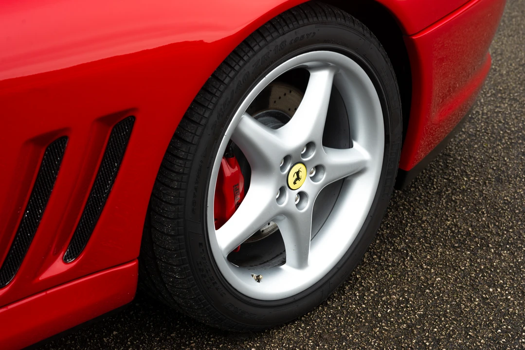 1998 Ferrari 550 Maranello - Image 18 of 31