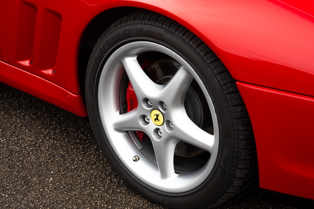 1998 Ferrari 550 Maranello - Image 20 of 31