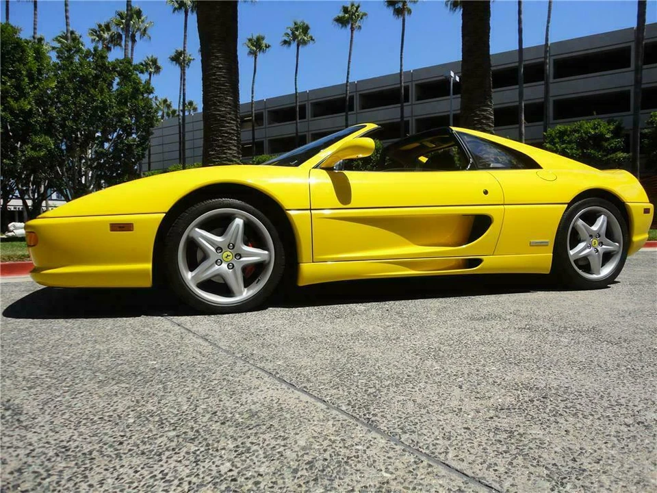 1998 Ferrari F355 GTS - Image 2 of 3