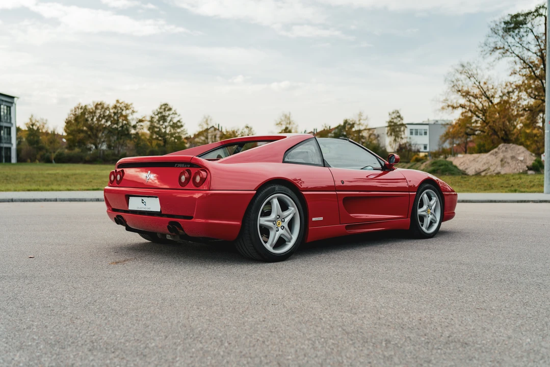 1998 Ferrari F355 GTS - Image 15 of 31
