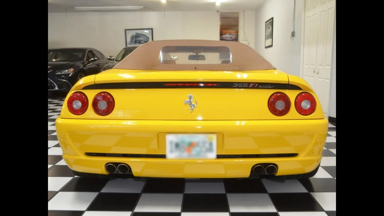 1998 Ferrari F355 Spider - Image 12 of 31