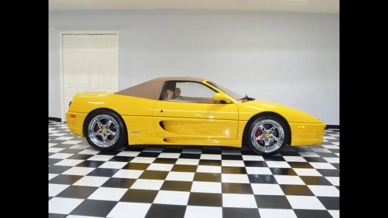 1998 Ferrari F355 Spider - Image 15 of 31