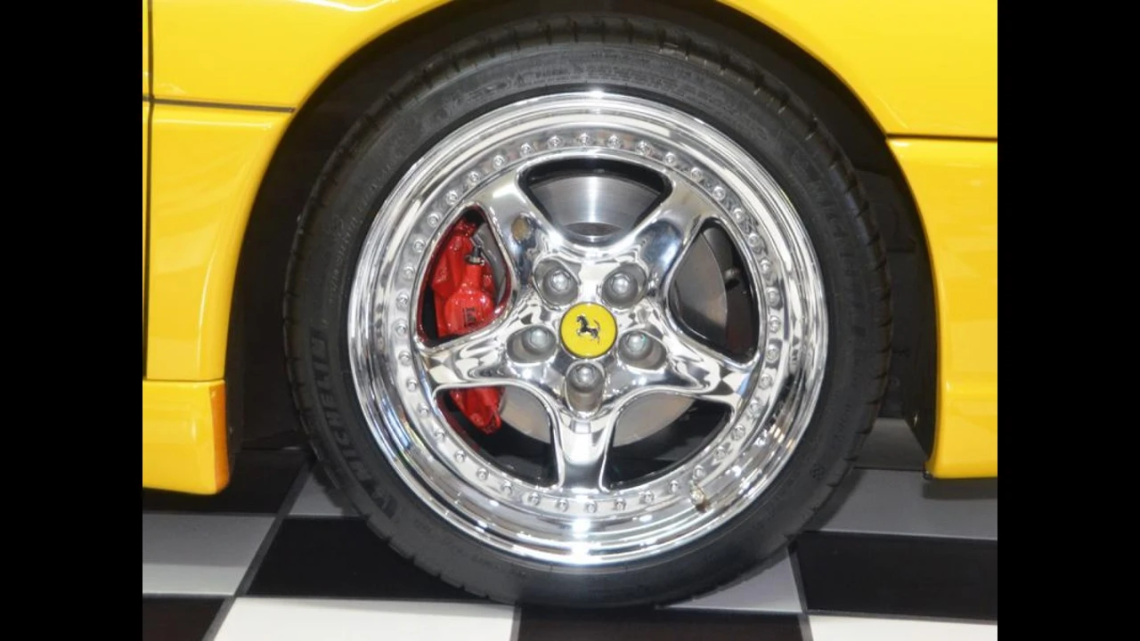 1998 Ferrari F355 Spider - Image 20 of 31