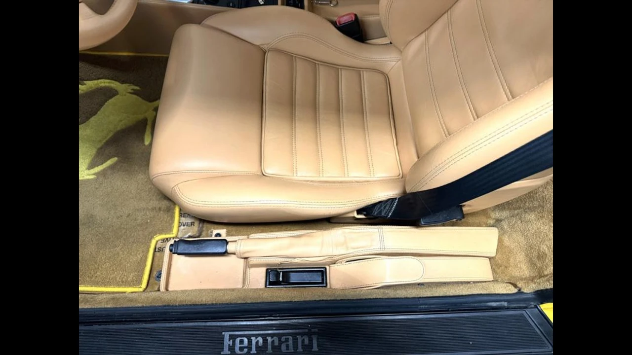 1998 Ferrari F355 Spider - Image 24 of 31
