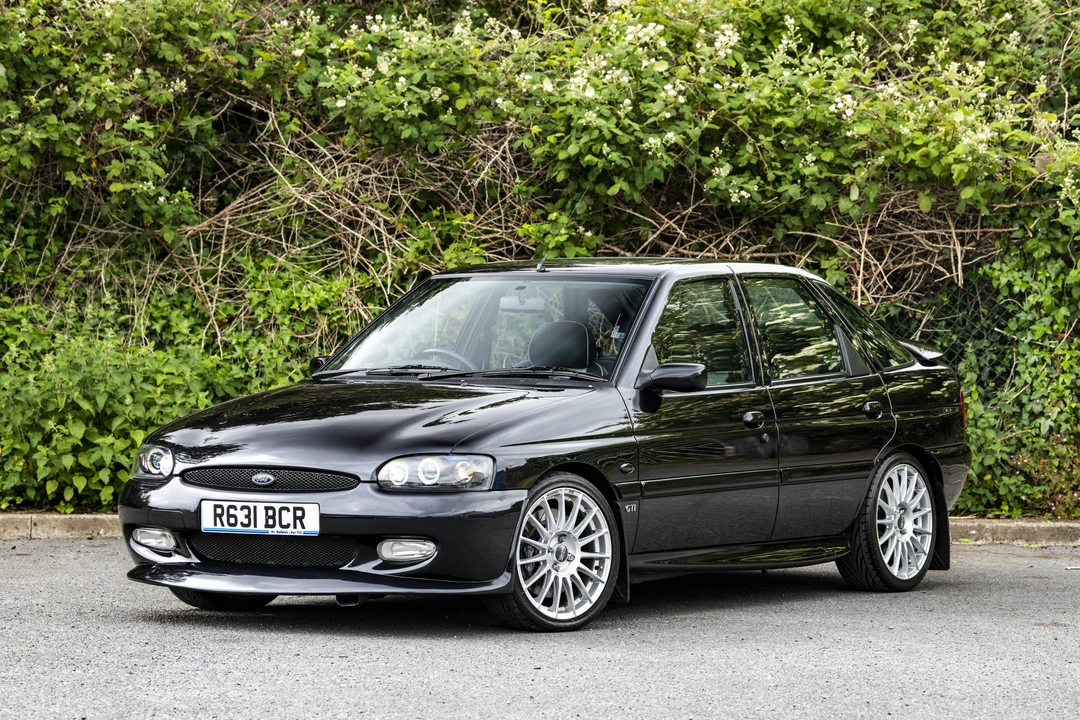 1998 Ford Escort - Image 2 of 31