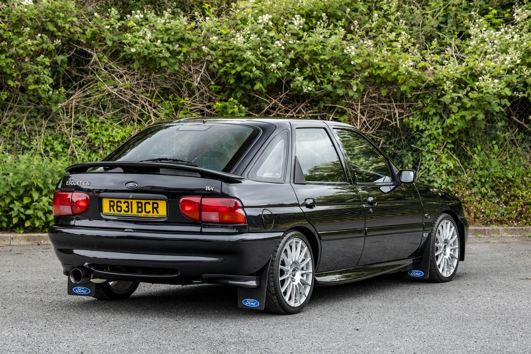 1998 Ford Escort - Image 8 of 31