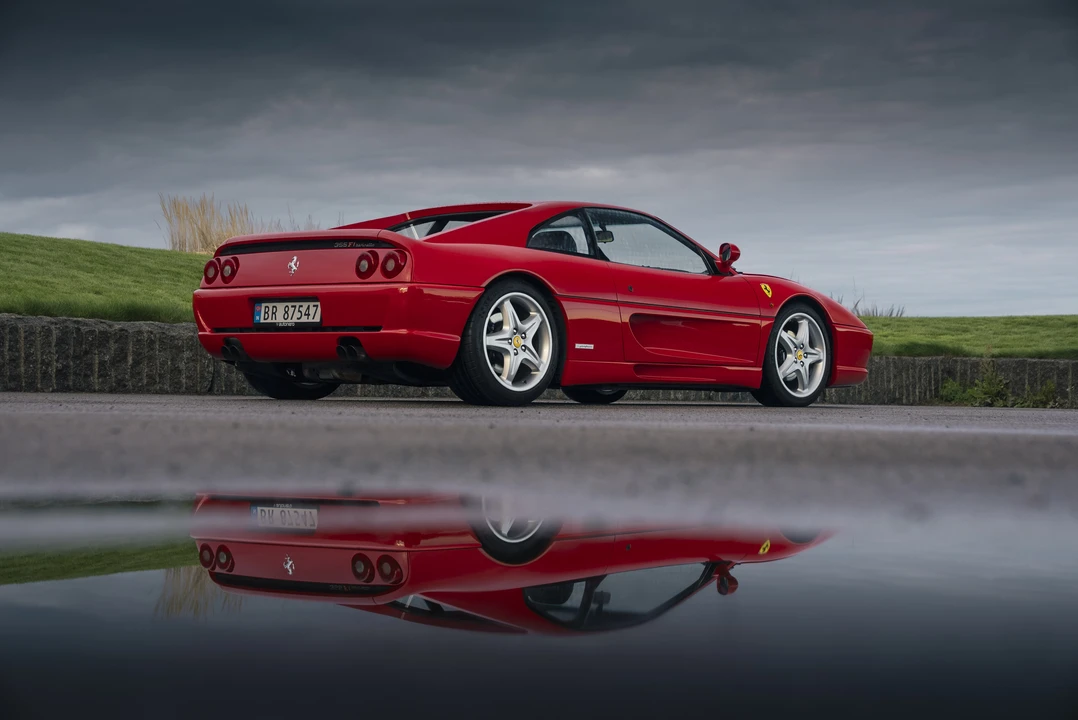 1998 Ferrari F355 Berlinetta - Image 5 of 31