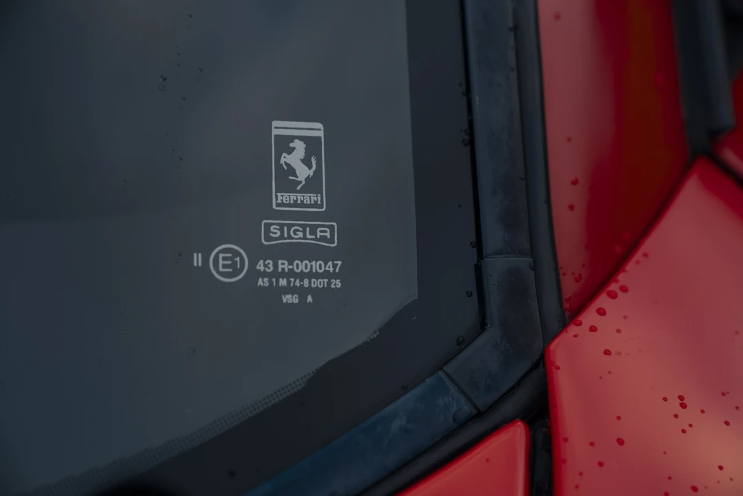 1998 Ferrari F355 Berlinetta - Image 27 of 31