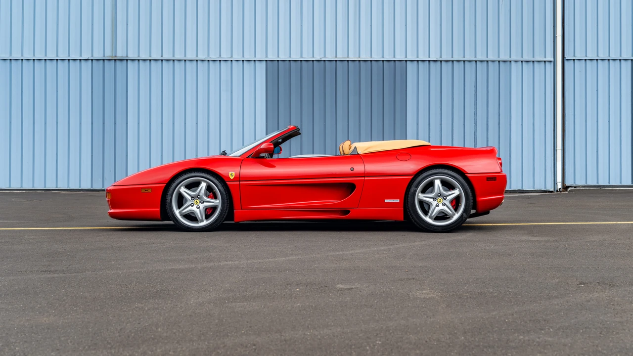 1998 Ferrari F355 Spider - Image 16 of 31