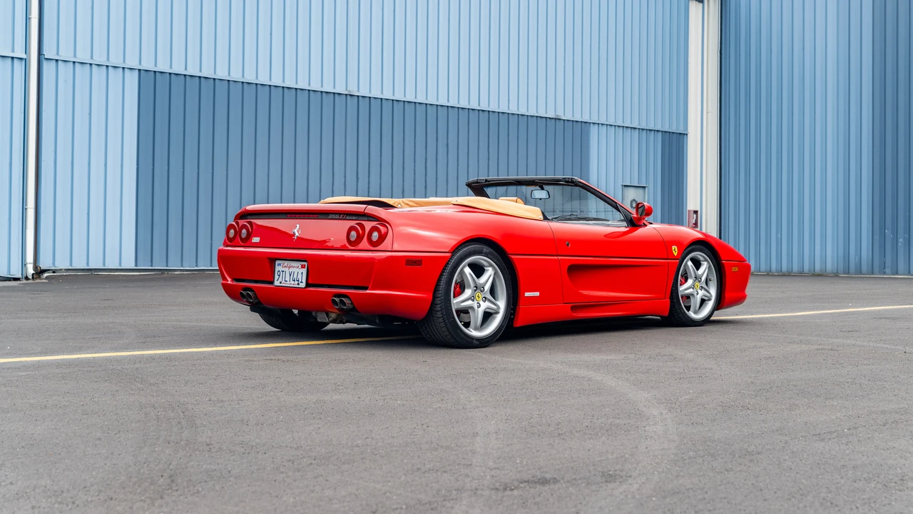 1998 Ferrari F355 Spider - Image 13 of 31
