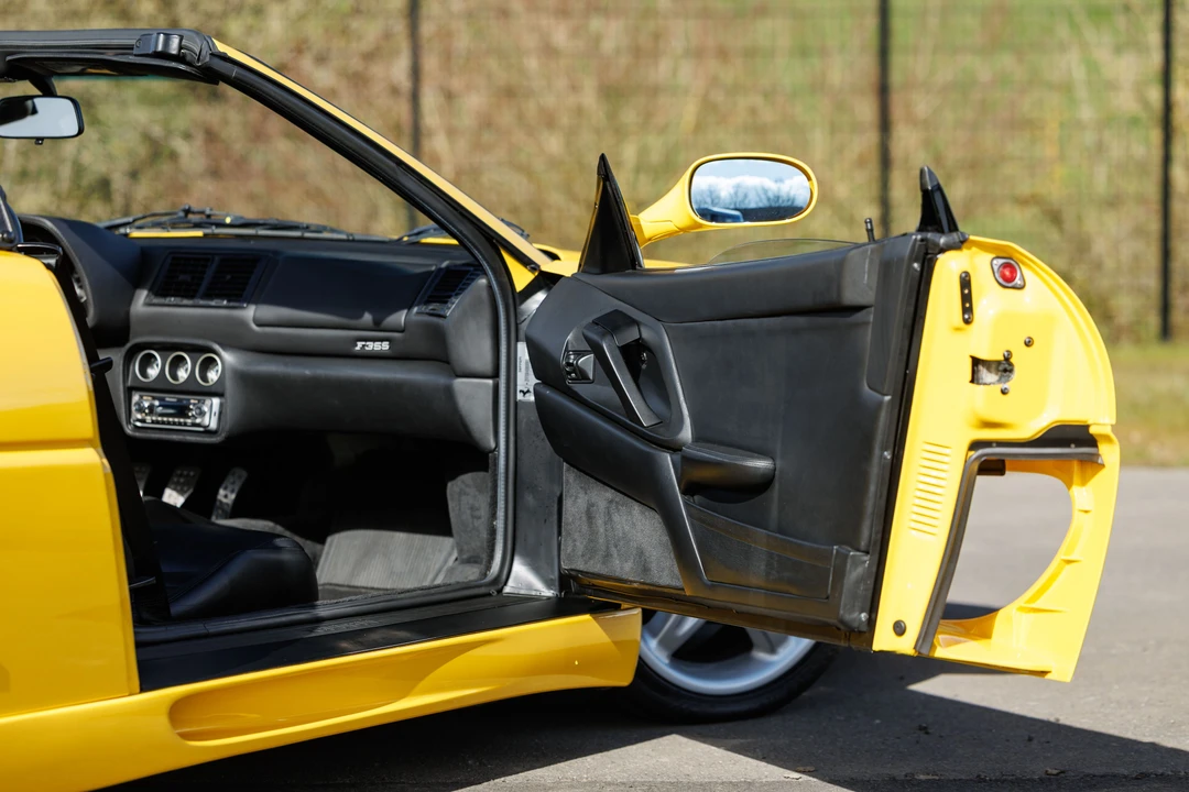 1998 Ferrari F355 Spider - Image 6 of 31
