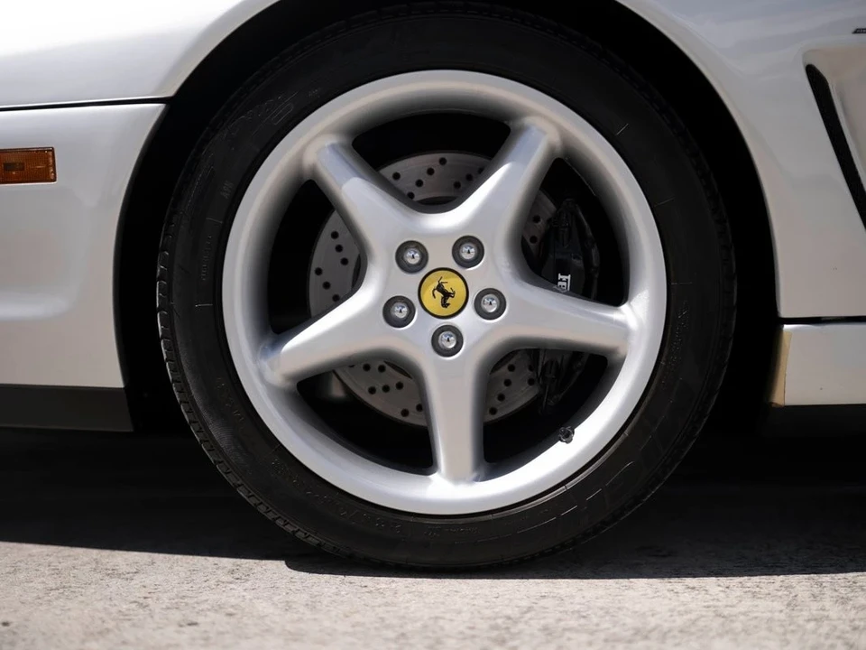 1998 Ferrari 550 Maranello - Image 19 of 21