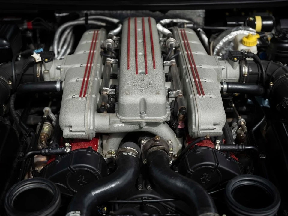 1998 Ferrari 550 Maranello - Image 15 of 21
