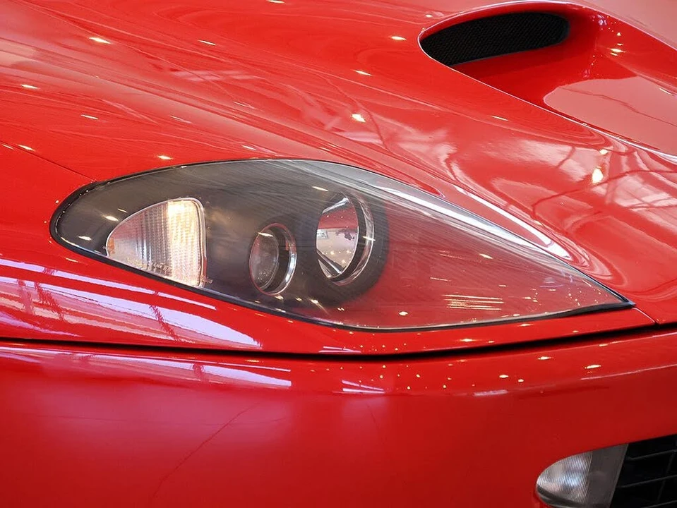 1998 Ferrari 550 Maranello - Image 24 of 31