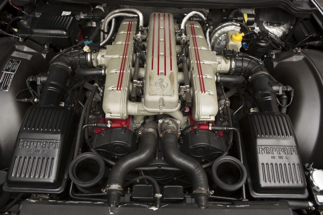1998 Ferrari 550 Maranello - Image 17 of 31