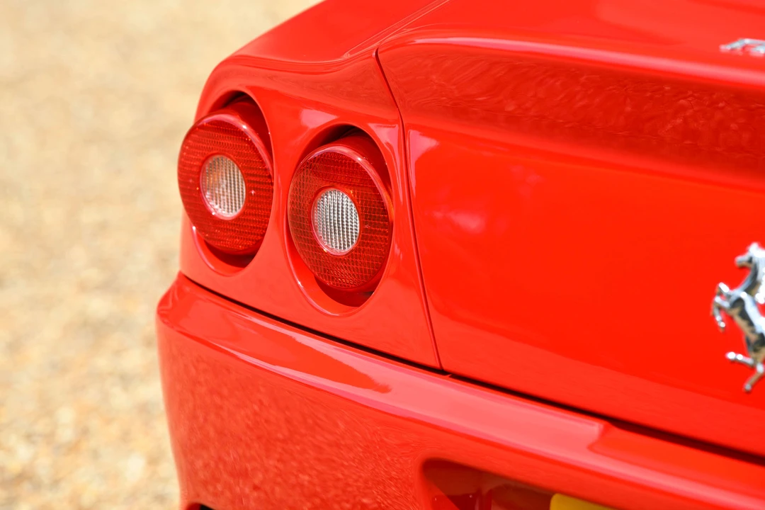 1998 Ferrari 550 Maranello - Image 27 of 31