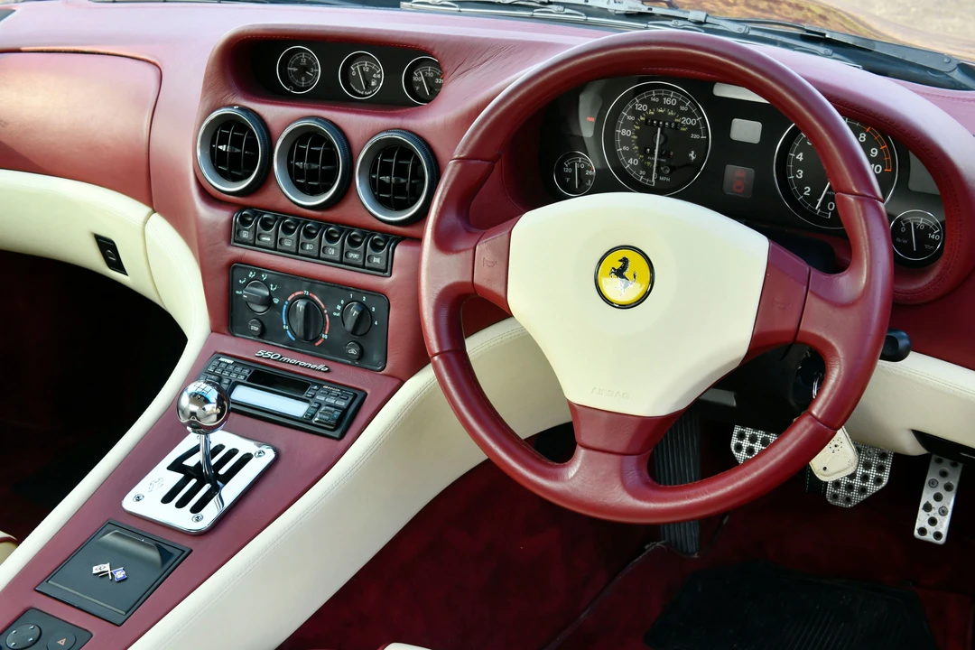 1998 Ferrari 550 Maranello - Image 8 of 30