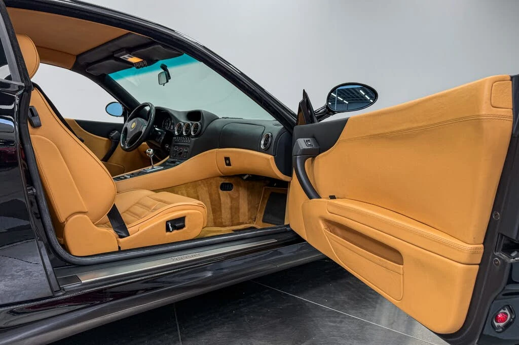 1998 Ferrari 550 Maranello - Image 14 of 31