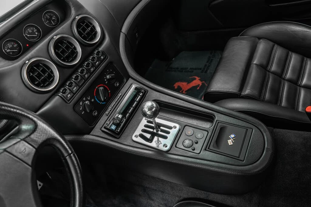 1998 Ferrari 550 Maranello - Image 26 of 31