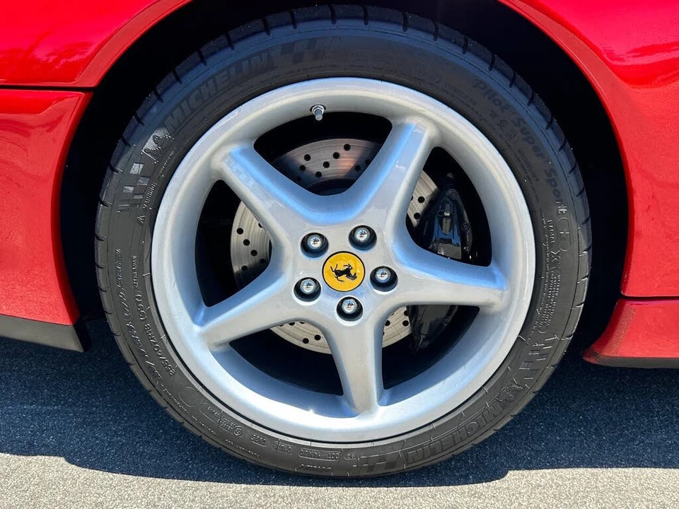 1998 Ferrari 550 Maranello - Image 13 of 31