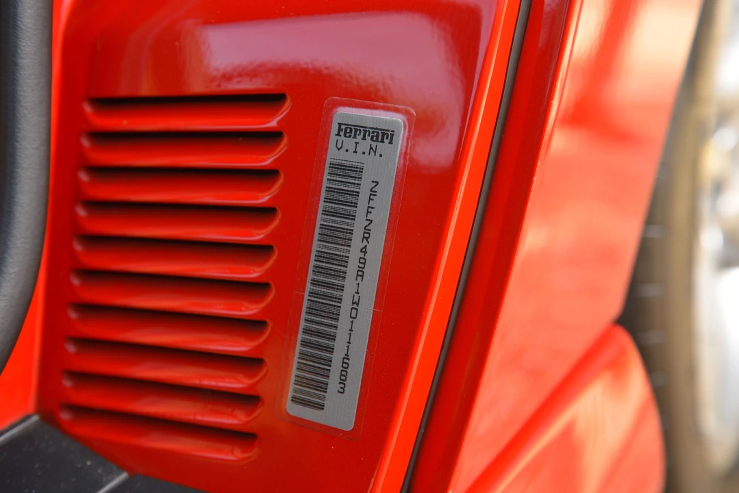 1998 Ferrari 550 Maranello - Image 18 of 31