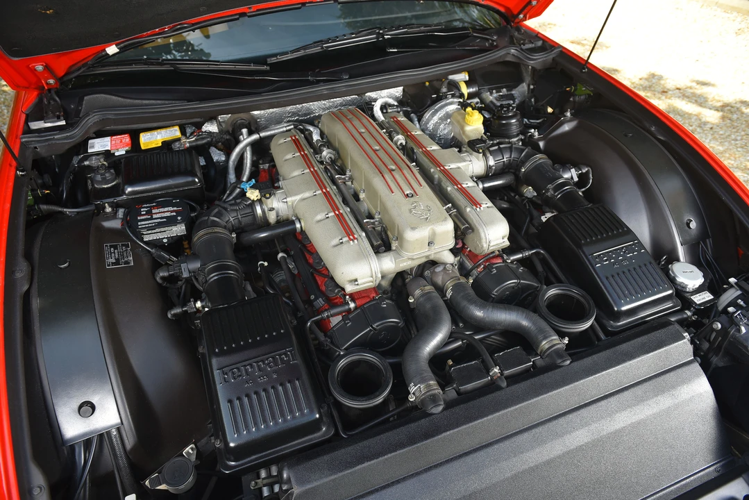 1998 Ferrari 550 Maranello - Image 14 of 31