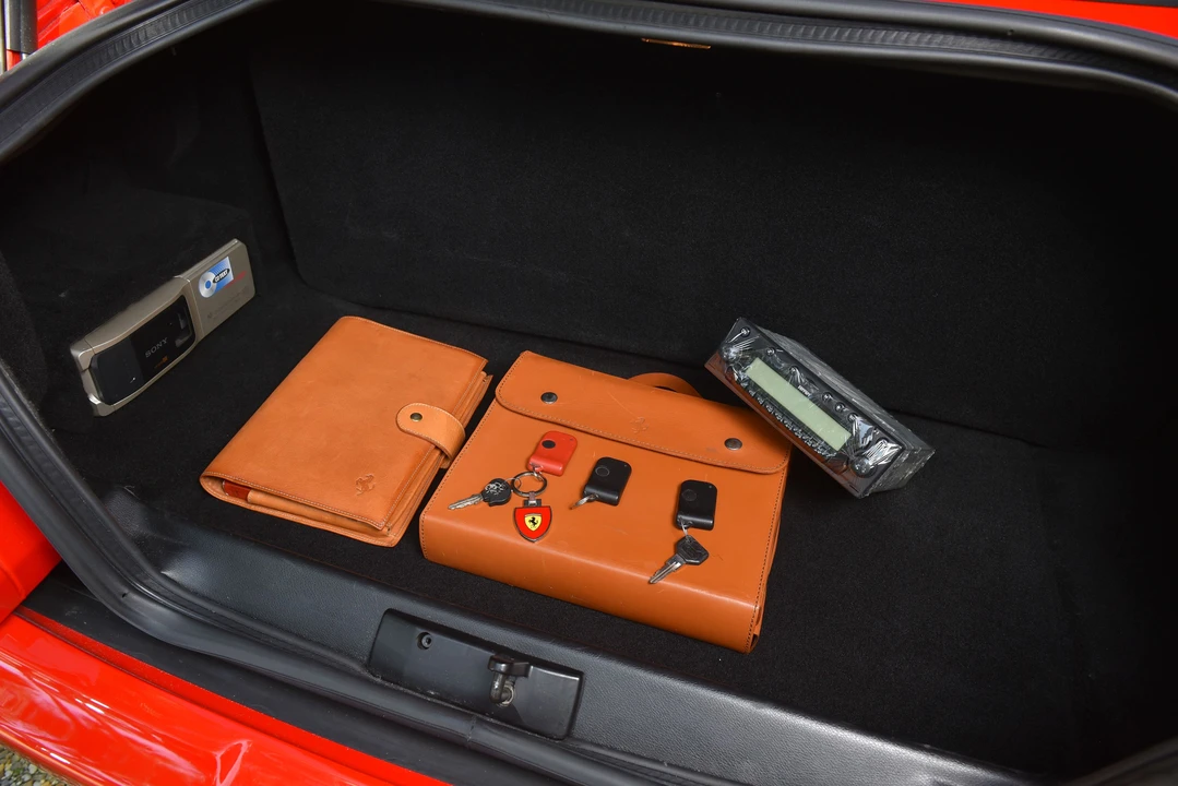 1998 Ferrari 550 Maranello - Image 9 of 31