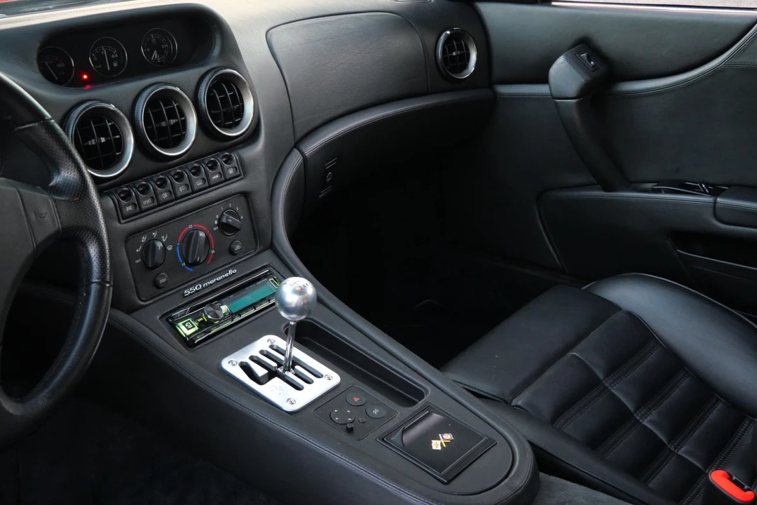 1998 Ferrari 550 Maranello - Image 23 of 31