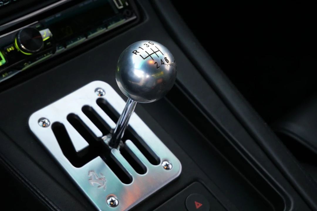 1998 Ferrari 550 Maranello - Image 21 of 31